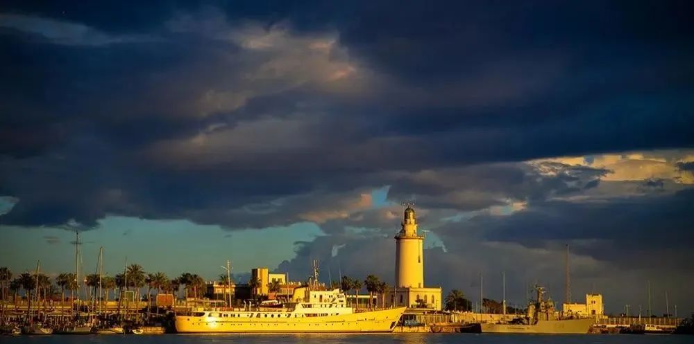 雷電預(yù)警系統(tǒng)-危險(xiǎn)貨物港口 雷電預(yù)警系統(tǒng)-危險(xiǎn)貨物港口