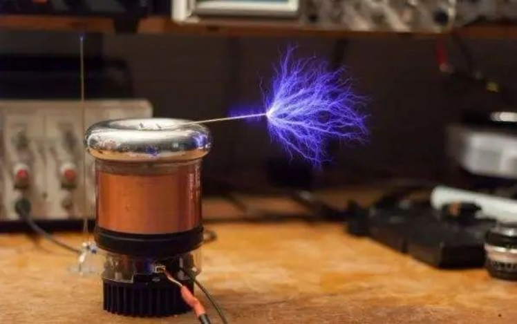 光伏直流SPD—光伏直流SPD內MOV的特性表現為熱擊穿