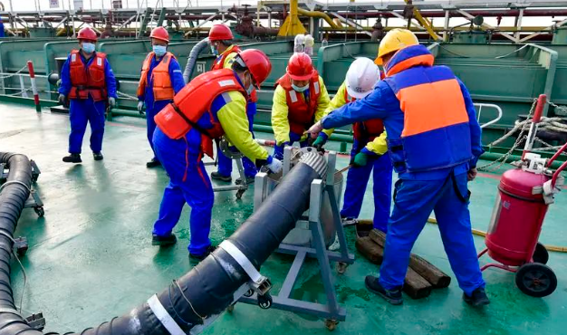 雷電預警系統助力油庫安全：解決油庫雷擊火災隱患