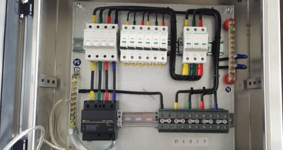 建筑物總配電柜浪涌保護器配置 建筑物總配電柜浪涌保護器配置