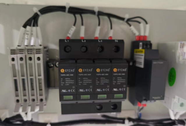 建筑物總配電柜浪涌保護器配置 建筑物總配電柜浪涌保護器配置