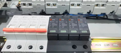 如何選購防浪涌保護器